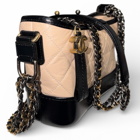 Chanel Gabrielle Two-tone Series 28 Crossbody Bag with Black Card and COA - Picture 4 of 11